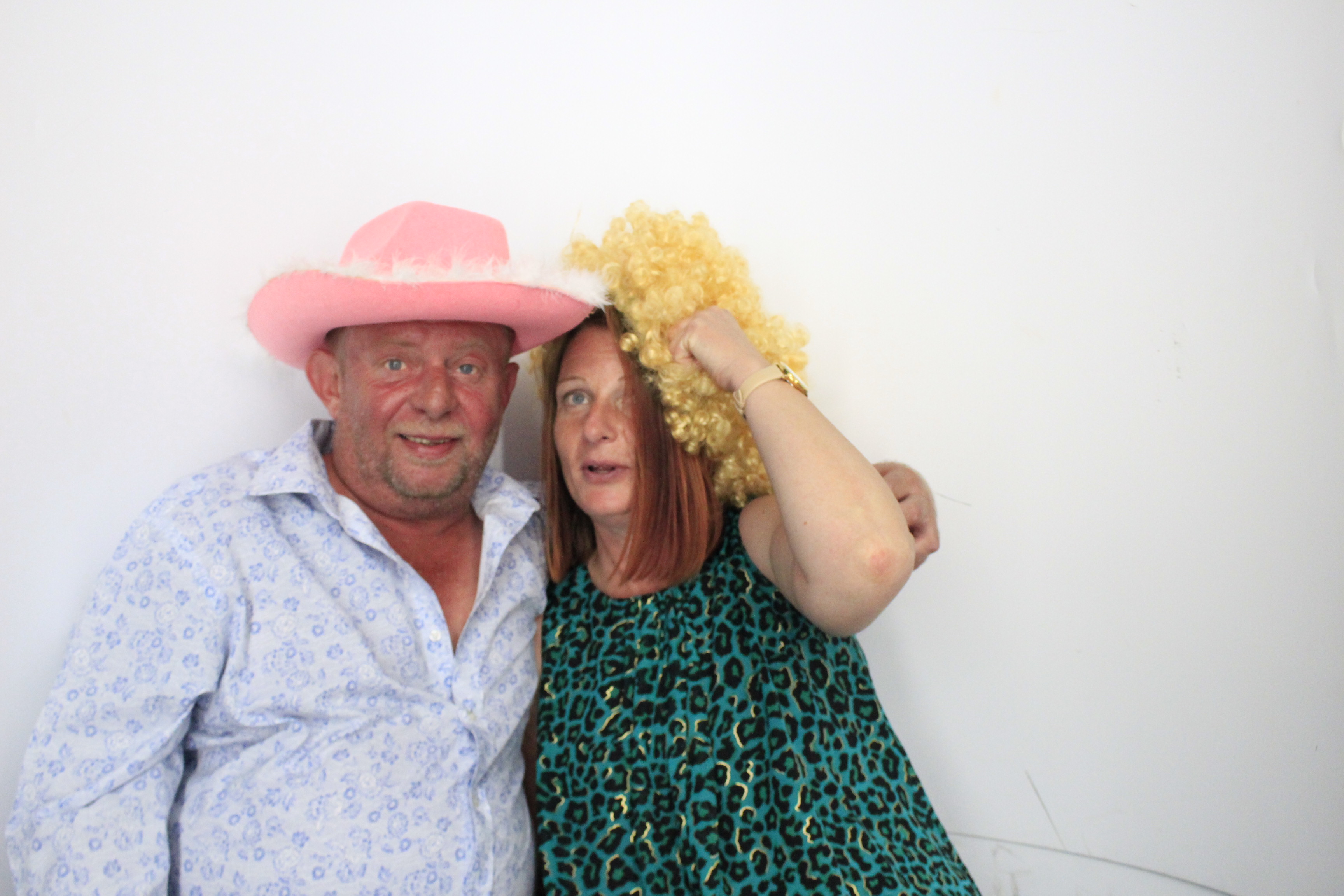 Matthew and Bethany’s Wedding | View more photos from the event at gallery.myphotoboothexperience.co.uk/u/MyPhotoBoothExperienceLtd/Matthew-and-Bethany’s-Wedding